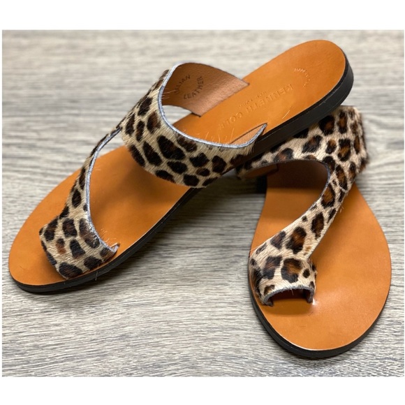 Kenneth Cole New York Palm Flat Toe Loop Sandal - Picture 6 of 13